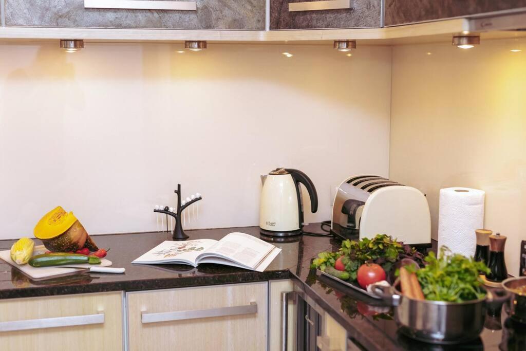 Apartment In The Heart Of Warsaw! エクステリア 写真