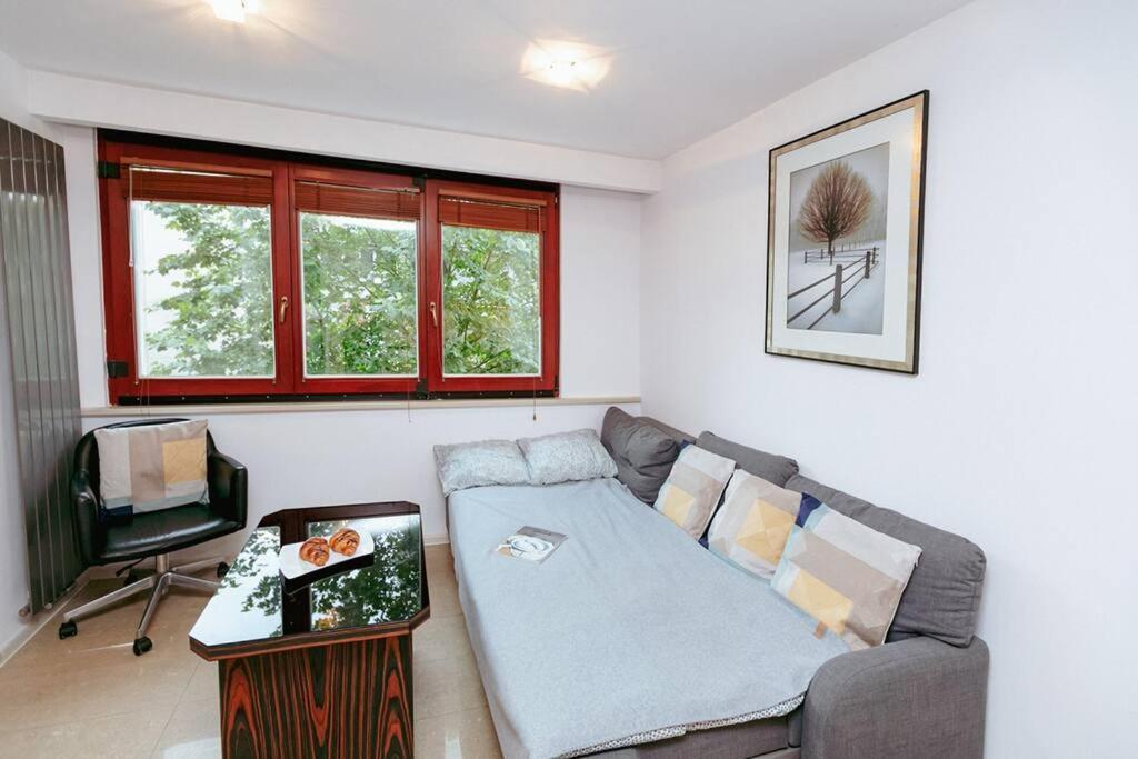 Apartment In The Heart Of Warsaw! エクステリア 写真